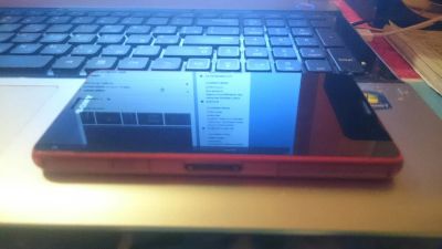 Лот: 8687857. Фото: 1. sony z3 compact red. Смартфоны