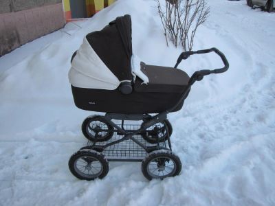 Лот: 9097031. Фото: 1. Коляска Inglesina Sofia Sport... Коляски
