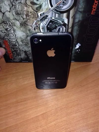 Лот: 3535229. Фото: 1. iPhone 4 Black 16Gb. Смартфоны