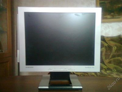 Лот: 1128521. Фото: 1. 15" ЖК монитор. ЖК-мониторы