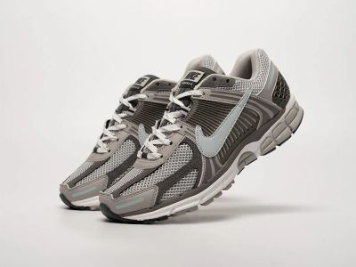 Лот: 24974083. Фото: 1. Кроссовки Nike Air Zoom Vomero... Кеды, кроссовки, слипоны