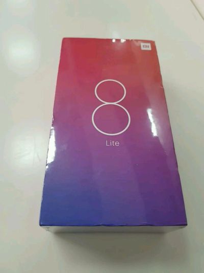 Лот: 12883187. Фото: 1. Xiaomi mi8 lite 4/64gb Black... Смартфоны