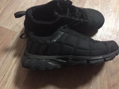 Лот: 12122273. Фото: 1. Зимние кроссовки Adidas climawarm. Кеды, кроссовки, слипоны