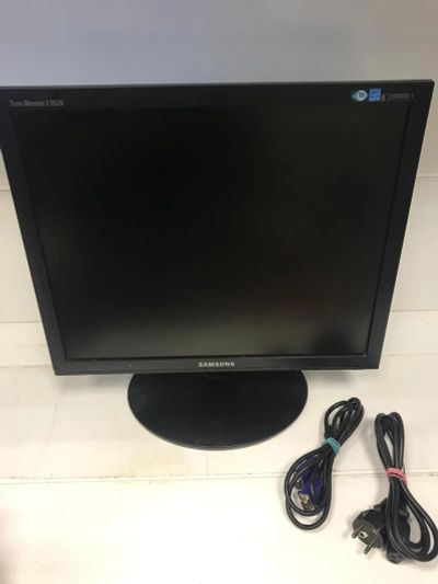 Лот: 11742828. Фото: 1. ЖК Монитор Samsung E1920NR. ЖК-мониторы