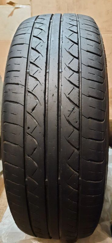 Лот: 17675421. Фото: 1. 175/65R14 82T Bridgestone B650... Шины