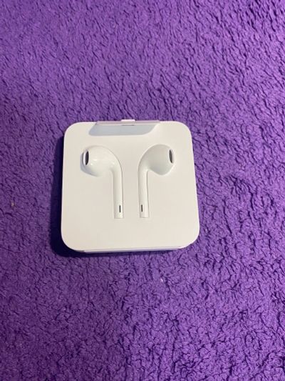 Лот: 17289991. Фото: 1. Наушники EarPods для iPhone. Красноярск
