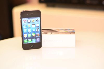 Лот: 6660721. Фото: 1. iPhone 4s, 16 Gb, iOS 6.1.3. Смартфоны