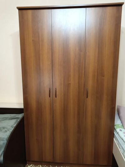 Лот: 20956109. Фото: 1. Шкаф трехстворчатый. Шкафы, шкафы-купе