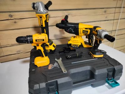 Лот: 22176204. Фото: 1. Набор инструментов DeWALT 4 в... Электроинструмент
