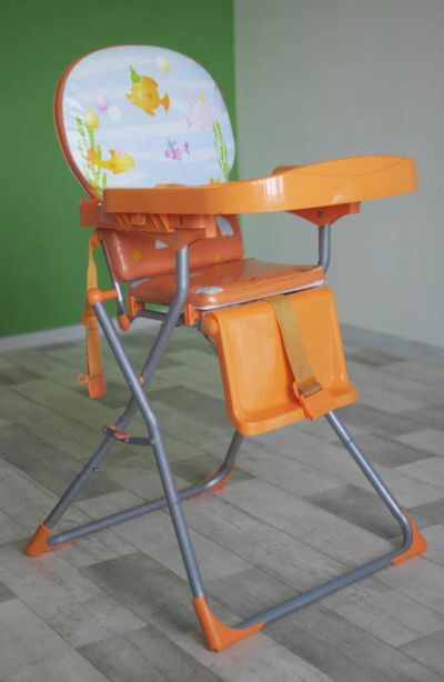 Лот: 7840715. Фото: 1. Стульчик для кормления. Стульчики для кормления