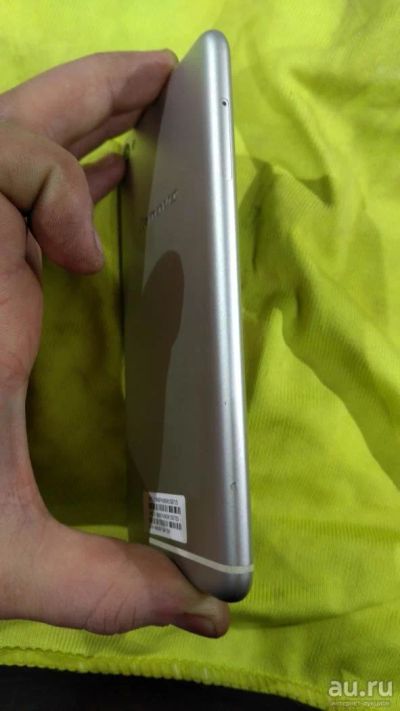 Лот: 8328235. Фото: 1. Lenovo s90 32gb серебристый. Смартфоны