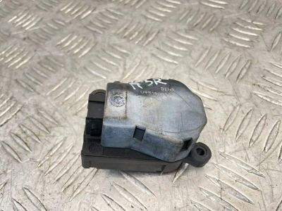 Лот: 25558513. Фото: 1. сервопривод заслонки печки Opel... Другое (автозапчасти)