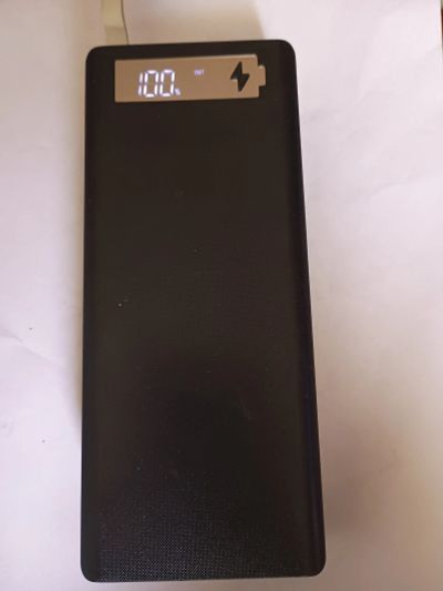 Лот: 25668280. Фото: 1. power bank на 32000mAh (реальных... Внешние, портативные аккумуляторы для смартфонов (Power bank)