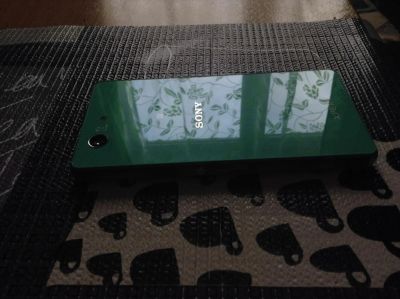 Лот: 4935443. Фото: 1. Sony Xperia Z3 Compact идеальное... Смартфоны
