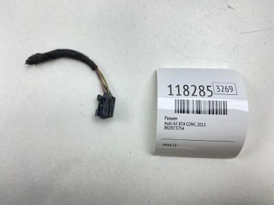Лот: 25640021. Фото: 1. Разъем Audi A5 2013 8K0973754... Кузов