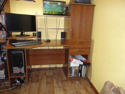 Лот: 2982846. Фото: 1. Стол компьютерный. Столы, стулья, обеденные группы