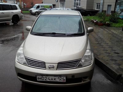 Лот: 4345679. Фото: 1. Ниссан Тиида Nissan Tiida 2005... Автомобили