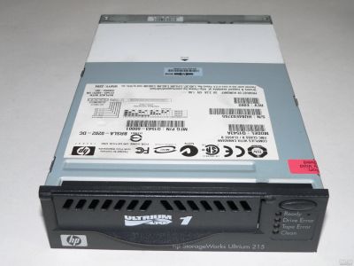 Лот: 15572040. Фото: 1. Стример HP StorageWorks Ultrium... Приводы CD, DVD, BR, FDD