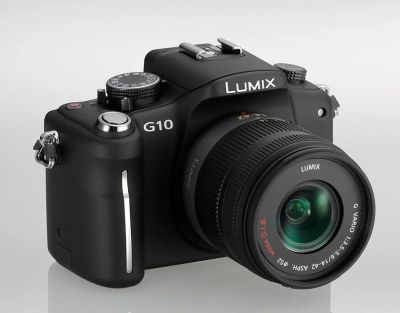 Лот: 15783792. Фото: 1. Panasonic Lumix G10 body. Цифровые беззеркальные со сменной оптикой