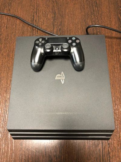 Лот: 14106558. Фото: 1. Playstation 4 pro 1tb ps4 pro. Игровые приставки, консоли