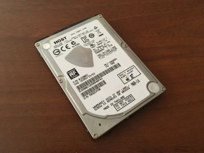 Лот: 16640940. Фото: 1. Жесткий диск (HDD) HGST (Hitachi... Жёсткие диски (HDD)