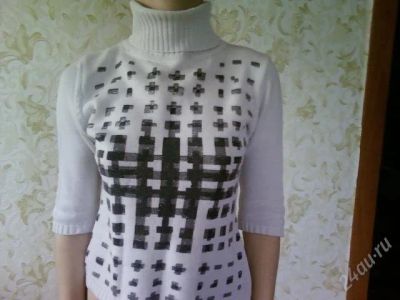 Лот: 935634. Фото: 1. свитер с горлышком (белый). Свитеры, толстовки, худи