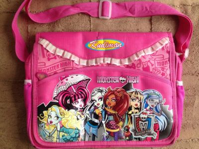 Лот: 9528390. Фото: 1. Сумка Monster High. Рюкзаки, портфели