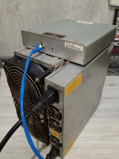 Лот: 21785054. Фото: 1. Antminer s17Pro 53th. Майнинг фермы, товары для майнинга
