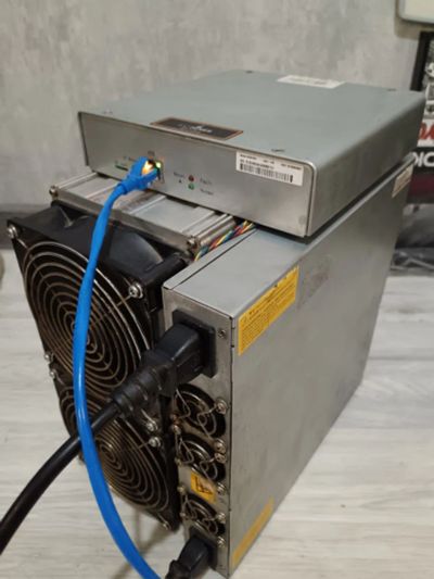 Лот: 21785054. Фото: 1. Antminer s17Pro 53th. Майнинг фермы, товары для майнинга