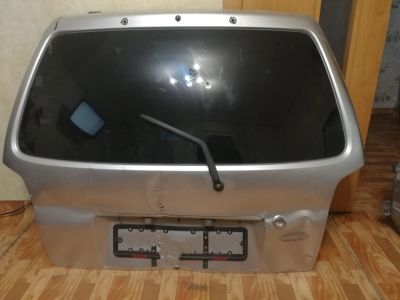 Лот: 14916326. Фото: 1. Дверь багажника mazda demio dw3w. Багажники, боксы, фаркопы