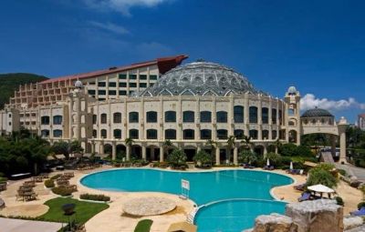Лот: 850812. Фото: 1. о.Хайнань - отель UNIVERSAL RESORT... Туры, путёвки, билеты