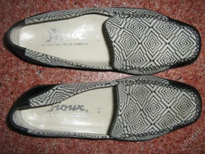 Лот: 1205012. Фото: 1. Туфли р39. Туфли