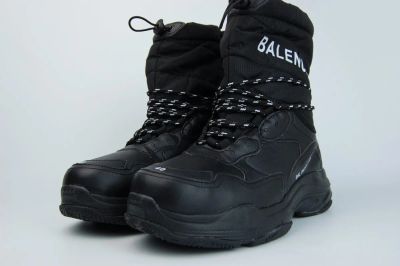 Лот: 16957362. Фото: 1. Сапоги Balenciaga Fur Triple Black... Сапоги