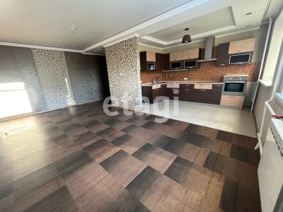 Лот: 24769594. Фото: 1. Продам 3-комн. кв. 65.9 кв.м... Квартиры, студии