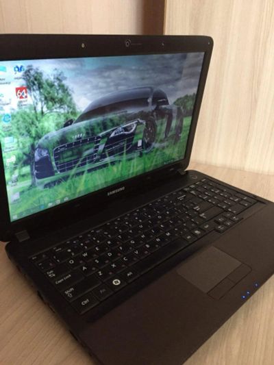 Лот: 12084221. Фото: 1. Игровой ноутбук Samsung R540 на... Ноутбуки