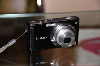 Лот: 2297298. Фото: 1. Отличная Цифровая камера Panasonic... Цифровые компактные