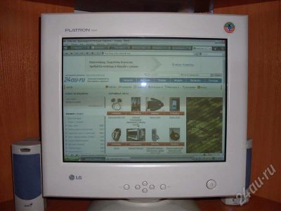 Лот: 244325. Фото: 1. Монитор LG Flatron 775FT. ЭЛТ-мониторы