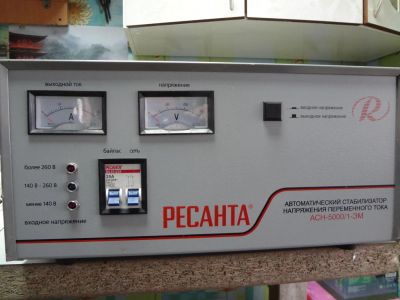 Лот: 10910648. Фото: 1. Стабилизатор Ресанта АСН-5000... Стабилизаторы напряжения, ЛАТР