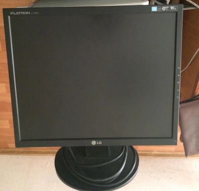 Лот: 7675734. Фото: 1. Куплю 5 мониторов LCD 17". ЖК-мониторы