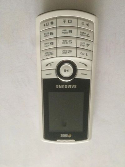 Лот: 11295524. Фото: 1. Samsung GT-E2232. Кнопочные мобильные телефоны