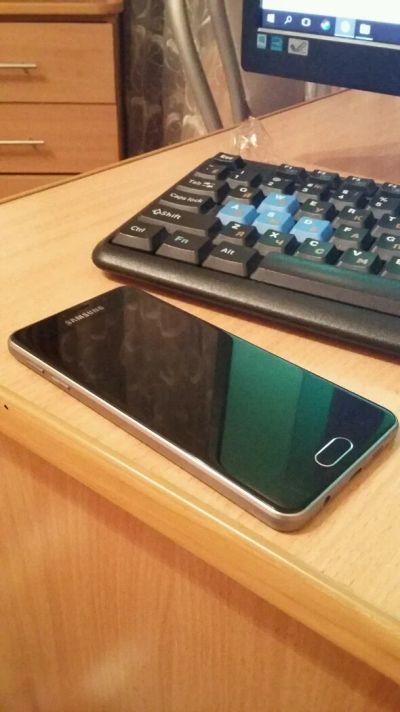 Лот: 9435049. Фото: 1. Samsung Galaxy A3 2016. Смартфоны