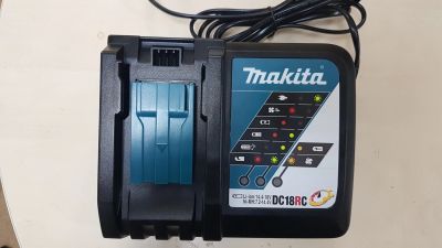 Лот: 16608850. Фото: 1. зарядное устройство Makita DC18RC. Зарядные устройства, блоки питания для бытовой техники