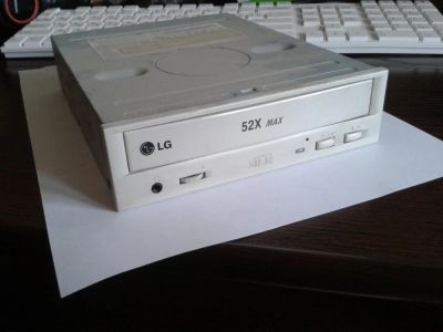 Лот: 4353999. Фото: 1. cd-rom lg 52x model: gcr-8520b. Приводы CD, DVD, BR, FDD