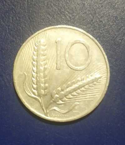 Лот: 25071711. Фото: 1. Италия 10 лир 1955 г. Европа