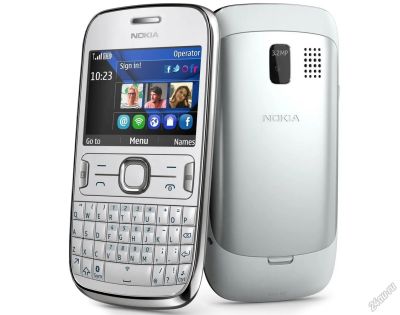 Лот: 5826456. Фото: 1. Nokia Asha 302 нерабочий. Корпуса, клавиатуры, кнопки