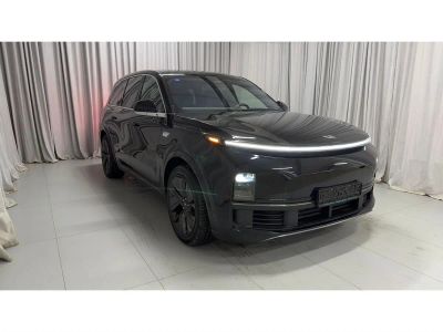 Лот: 25200942. Фото: 1. Внедорожник LiXiang L9 2023. Автомобили