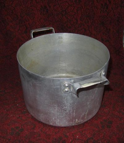Лот: 4632506. Фото: 1. Алюминиевая кастрюля без крышки. Сковороды и сотейники