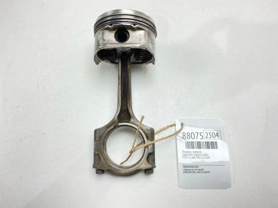 Лот: 22844995. Фото: 1. Поршень с шатуном Mazda Mpv 2001... Двигатель и элементы двигателя