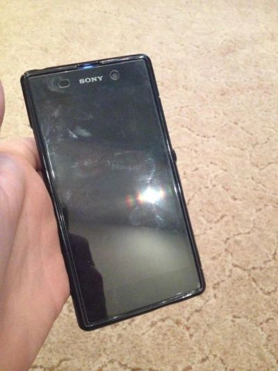 Лот: 6734252. Фото: 1. Sony Xperia z1 (обмен на Iphone... Смартфоны