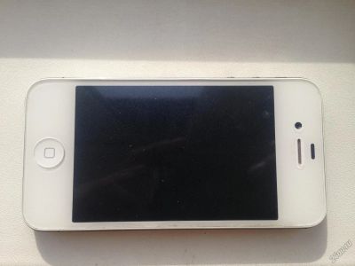Лот: 6059394. Фото: 1. Iphone 4s 16gb обмен на айпад... Смартфоны